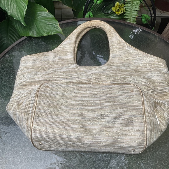 Kate Spade Champagne/Gold Large Bow Shoulder Bag - Picture 5 of 16